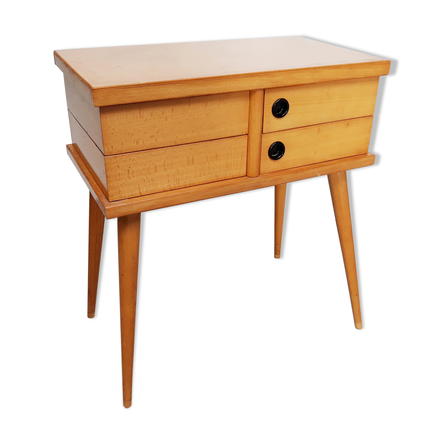 Vintage compass feet sewing worker