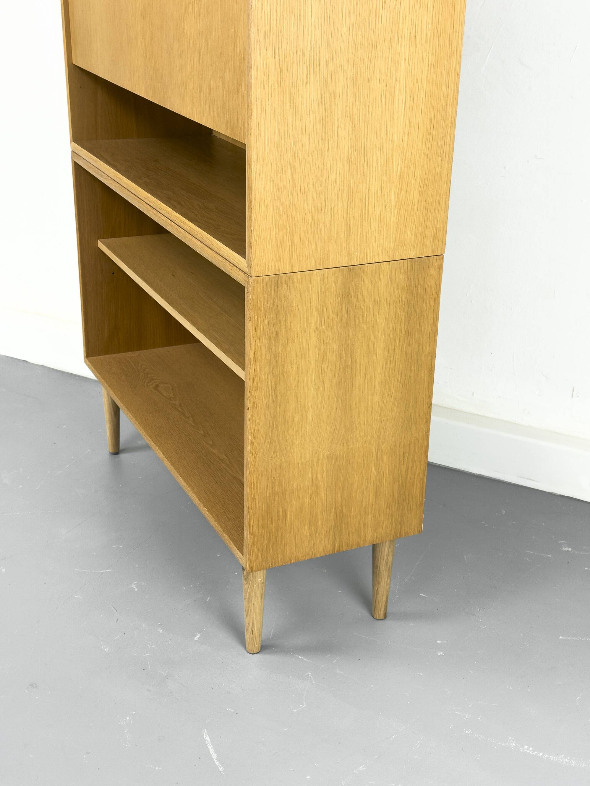 Cabinet en chêne de Wk Möbel, années 1970