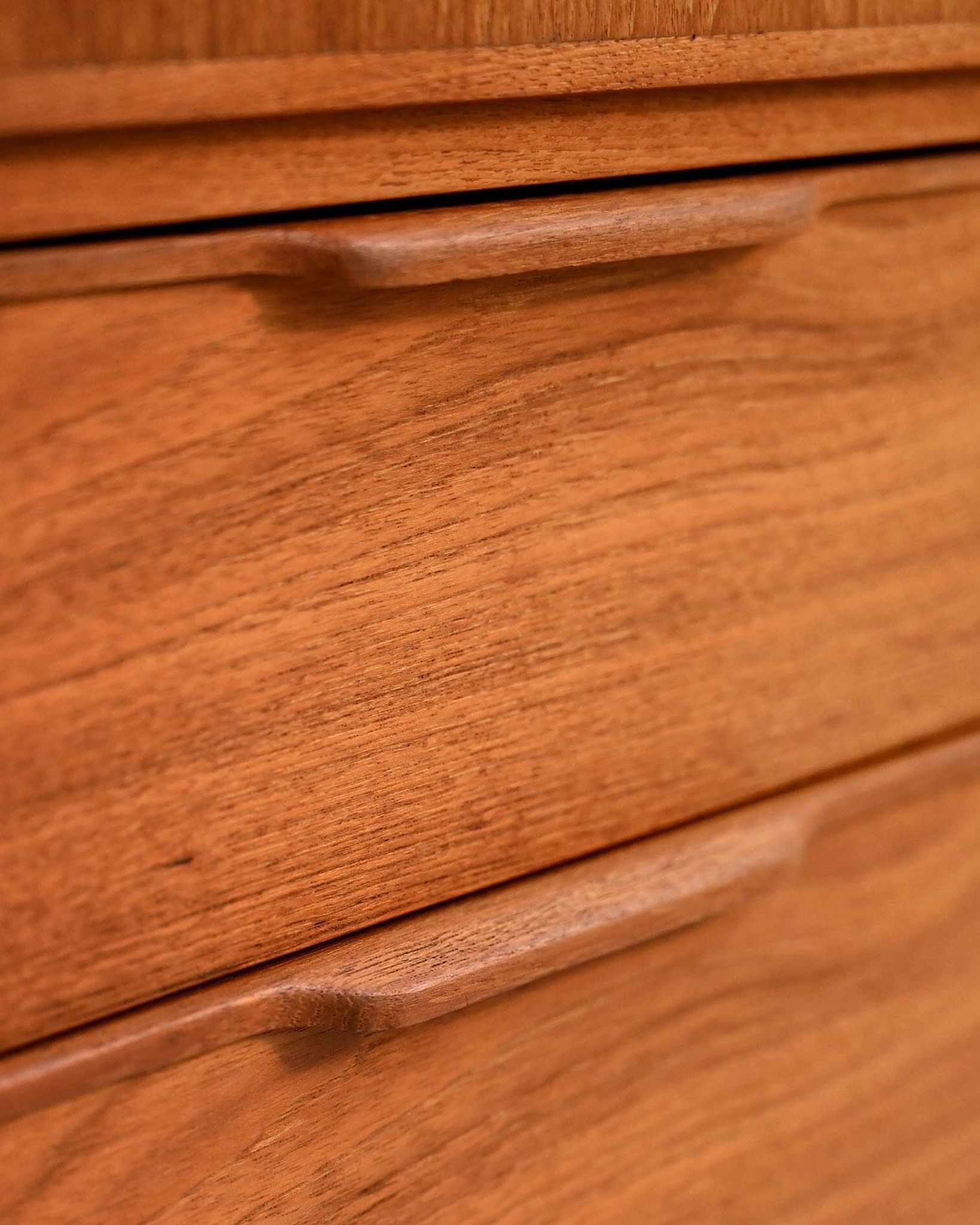Scandinavian teak cabinet from the 1950s/60s
