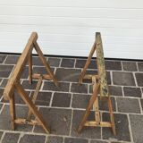 Winegrower's farm table