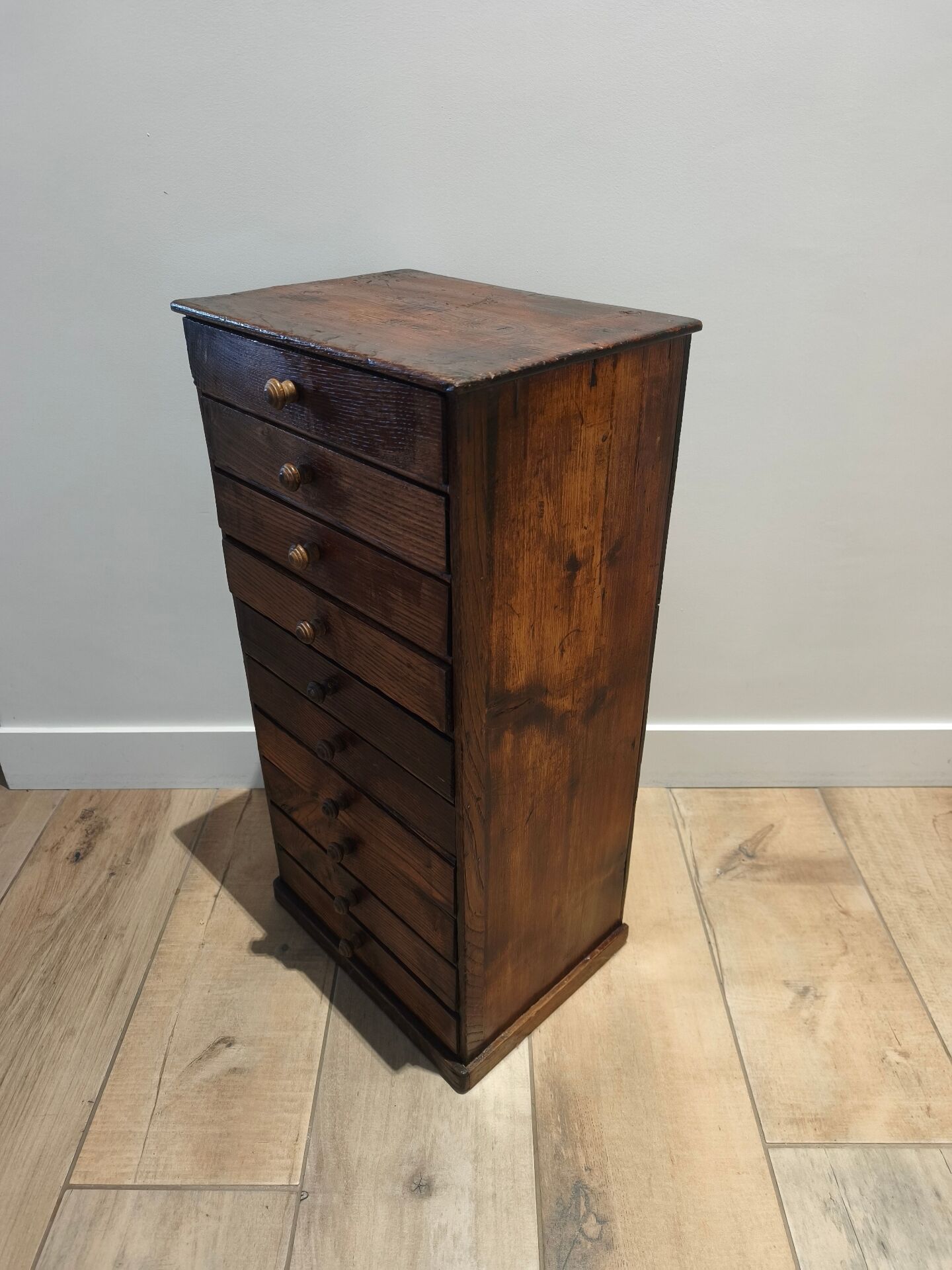 Small piece of furniture for a watchmaker or apothecary.
