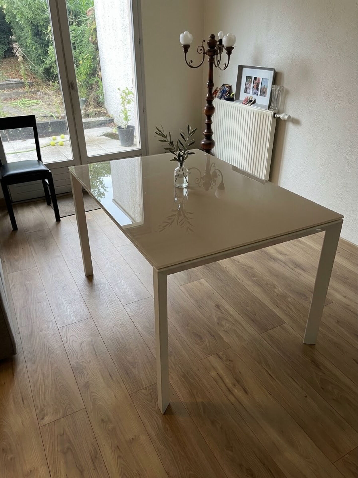 Extendable dining table 'Baron' by Calligaris, glass and metal