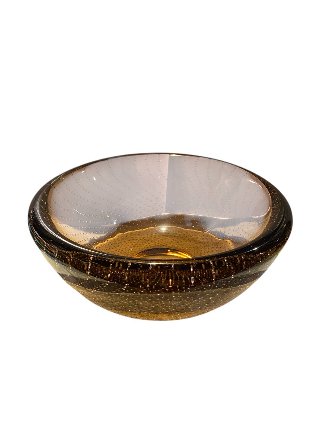 Coupe en verre fumée à décor de bulles disposées en spirale. Travail probable des années 60/80.