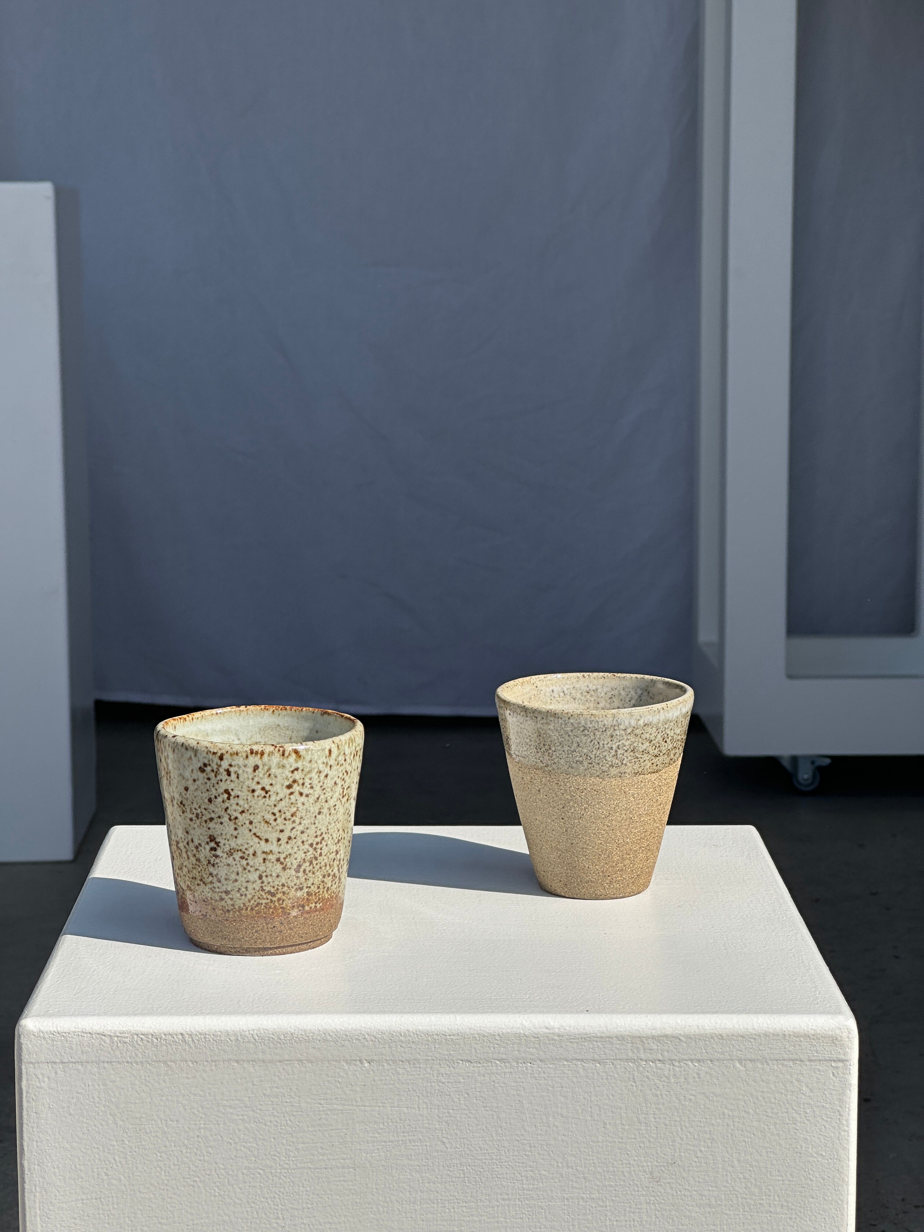 Set of 2 cups in Indonesian ceramic (brown & speckled glazed matte)