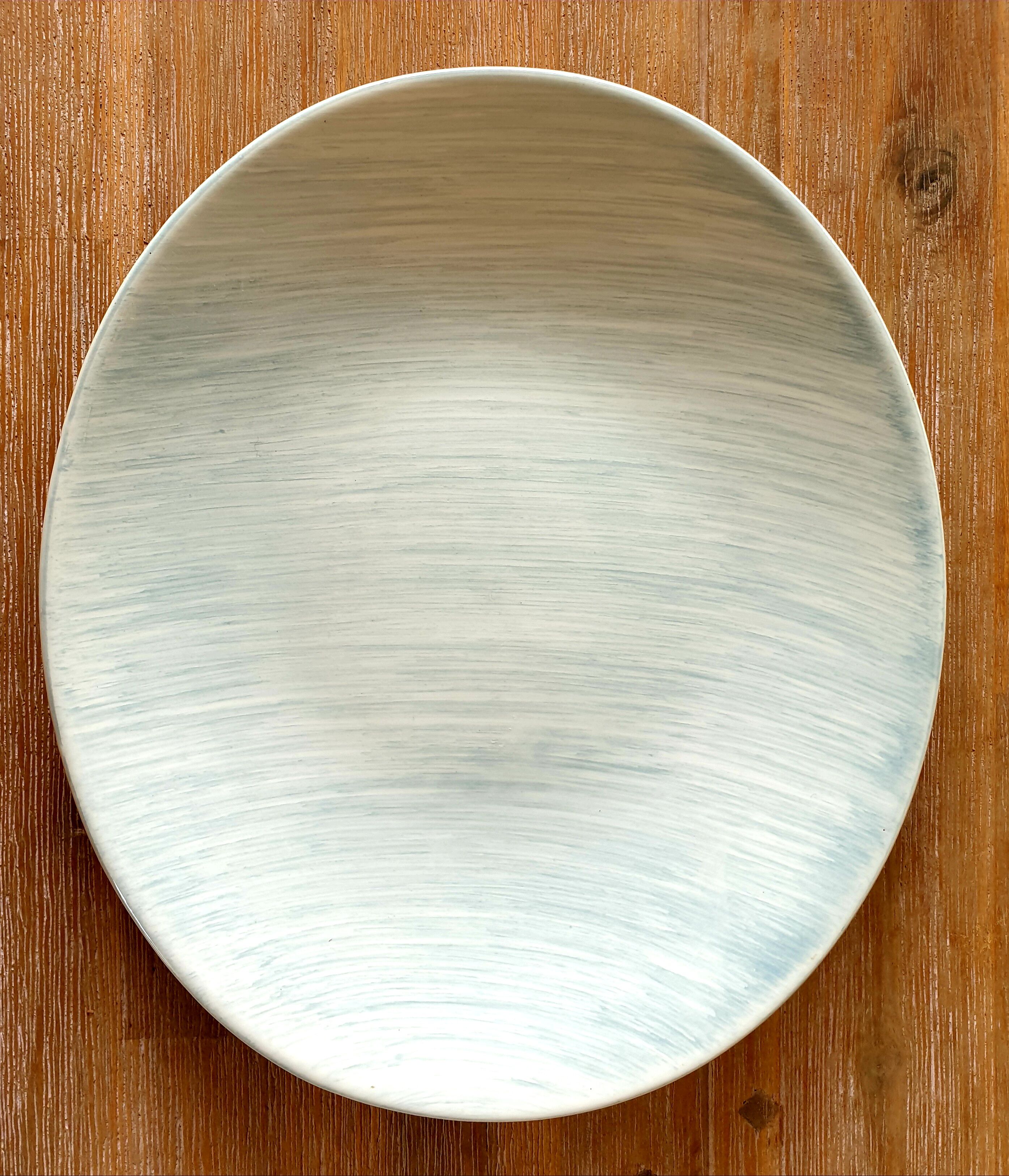 Large suite of 15 Oval Plates Les Salins 50's