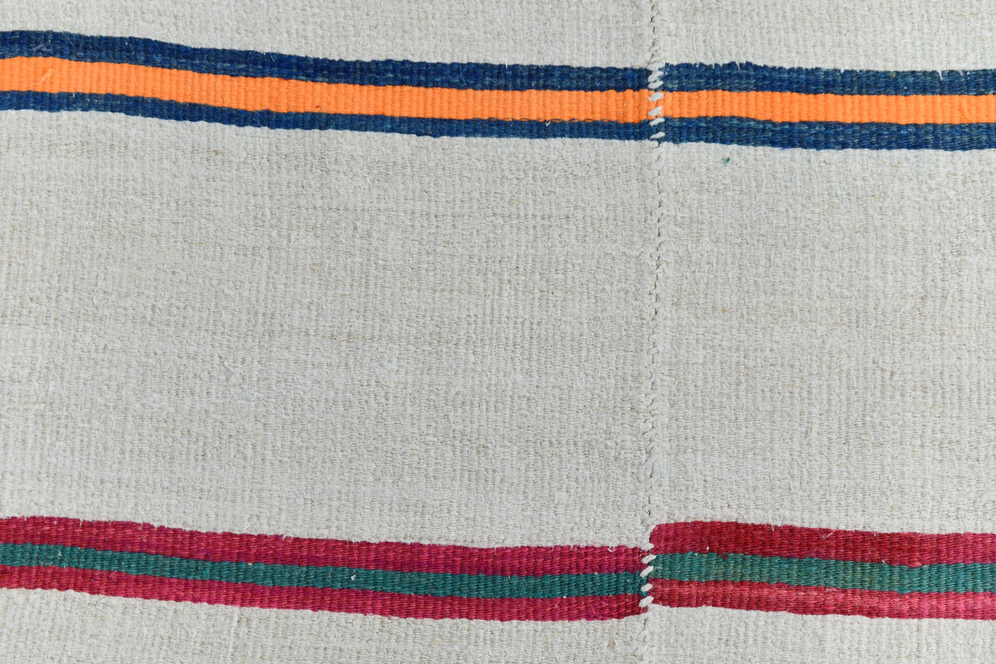 6x8 pinstriped turkish rug, 184x253cm
