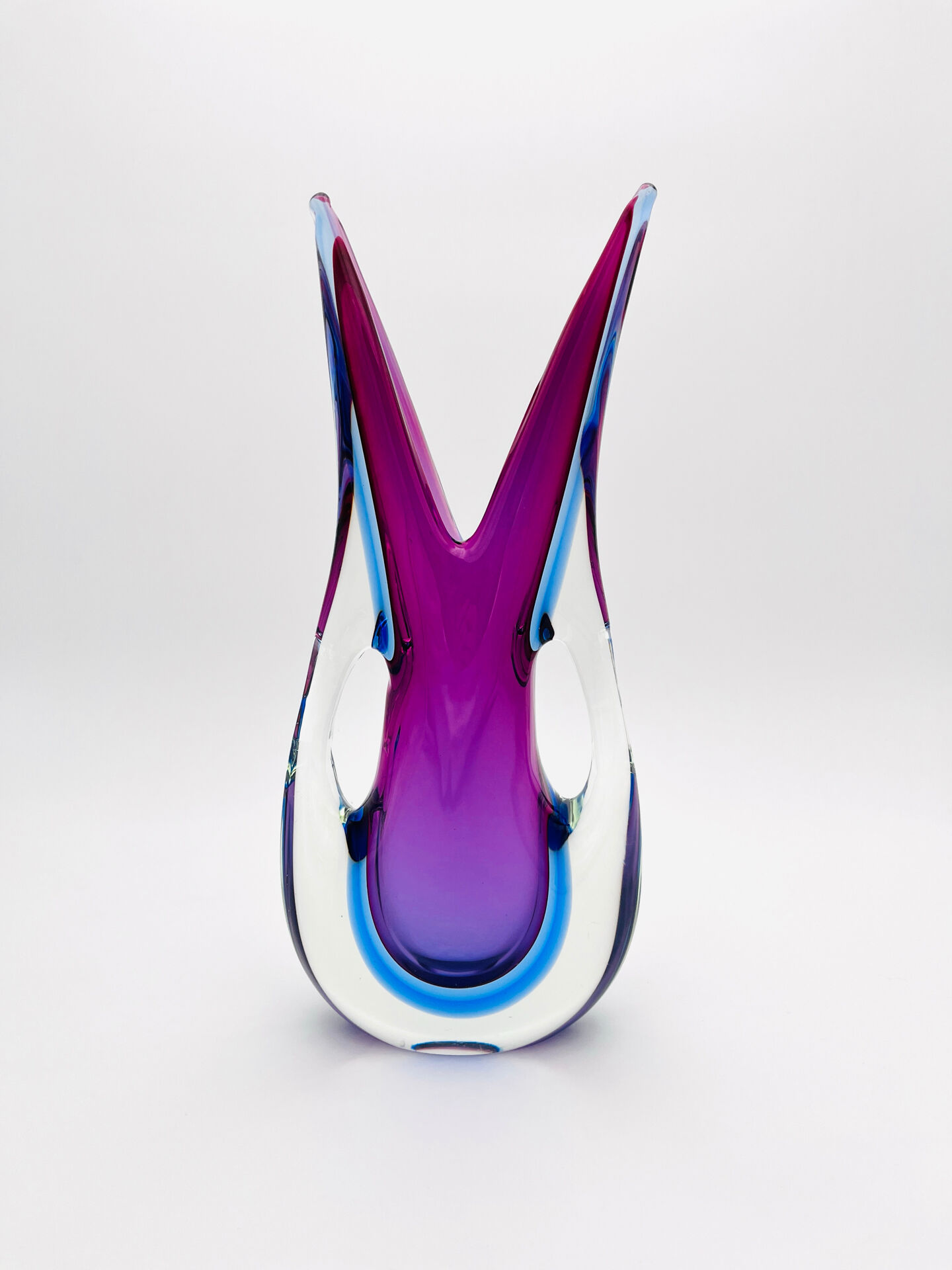 Large Sculptural Murano Vase - Flavio Poli - Sommerso - 1960