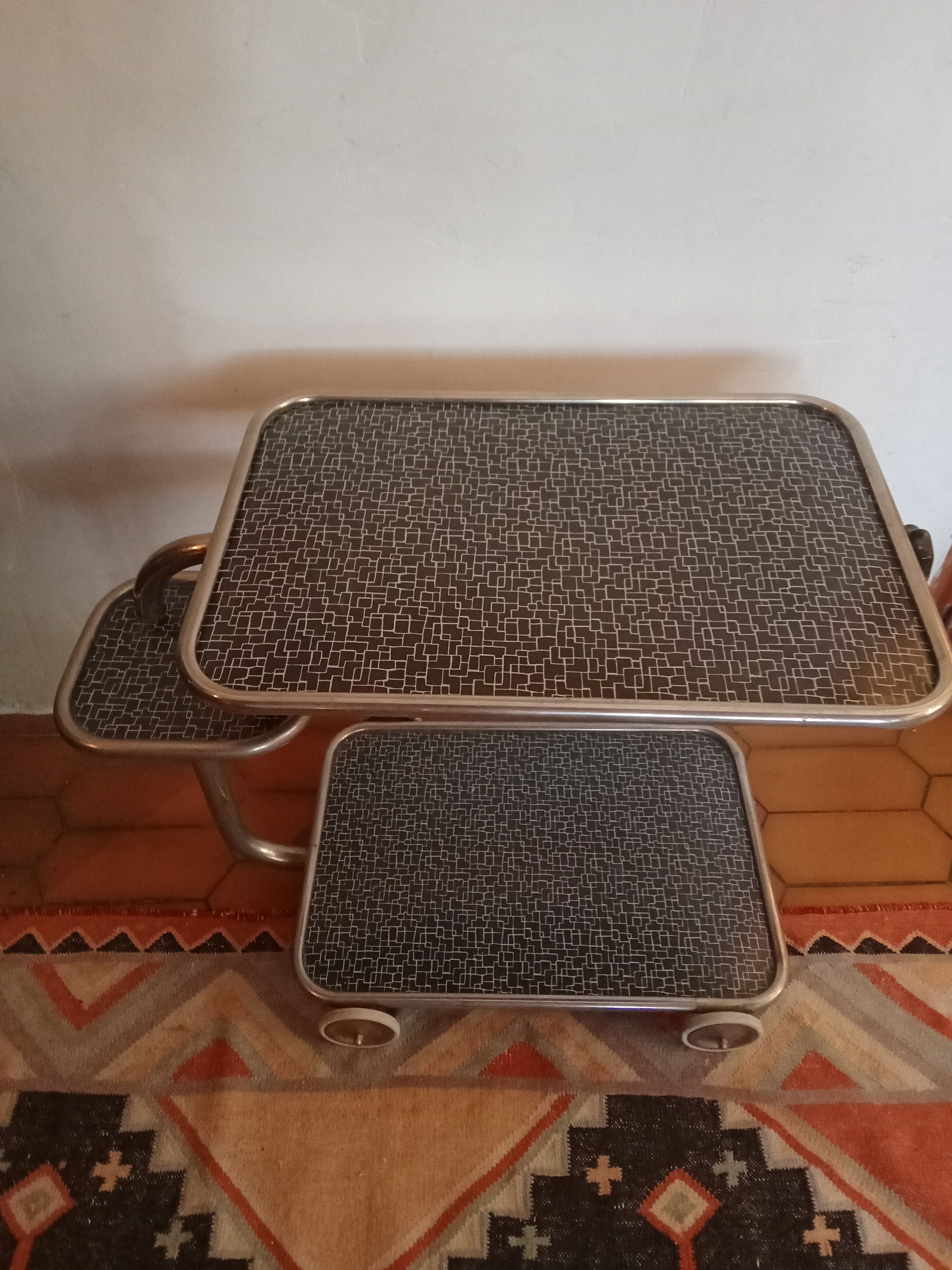 Vintage chrome service