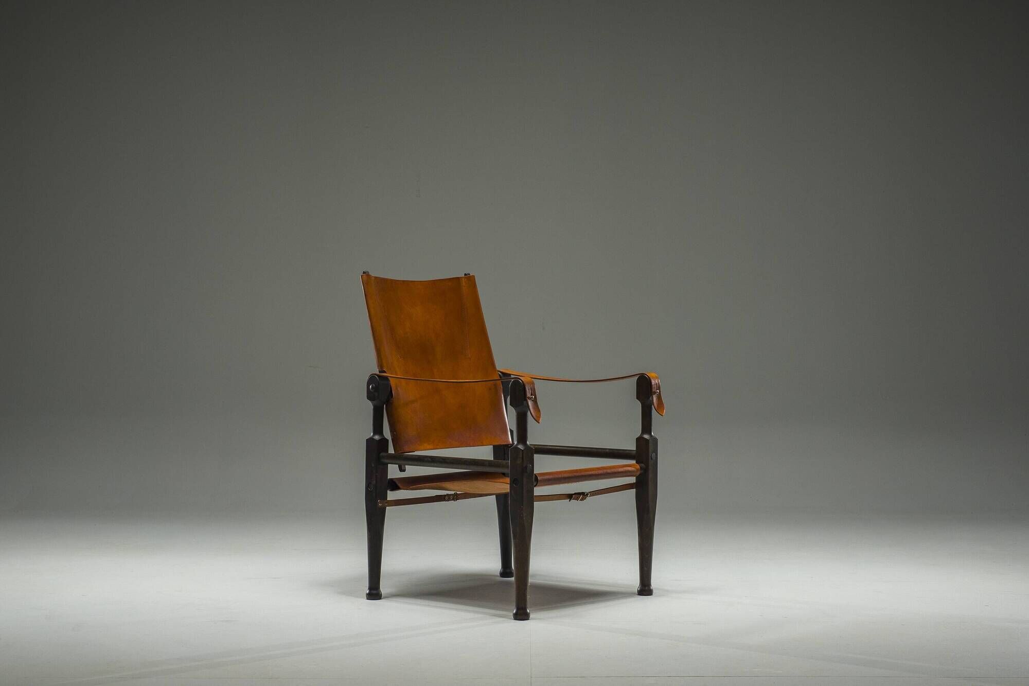 Swiss Leather Safari Chair attributed to Wilhelm Kienzle for Wohnbedarf
