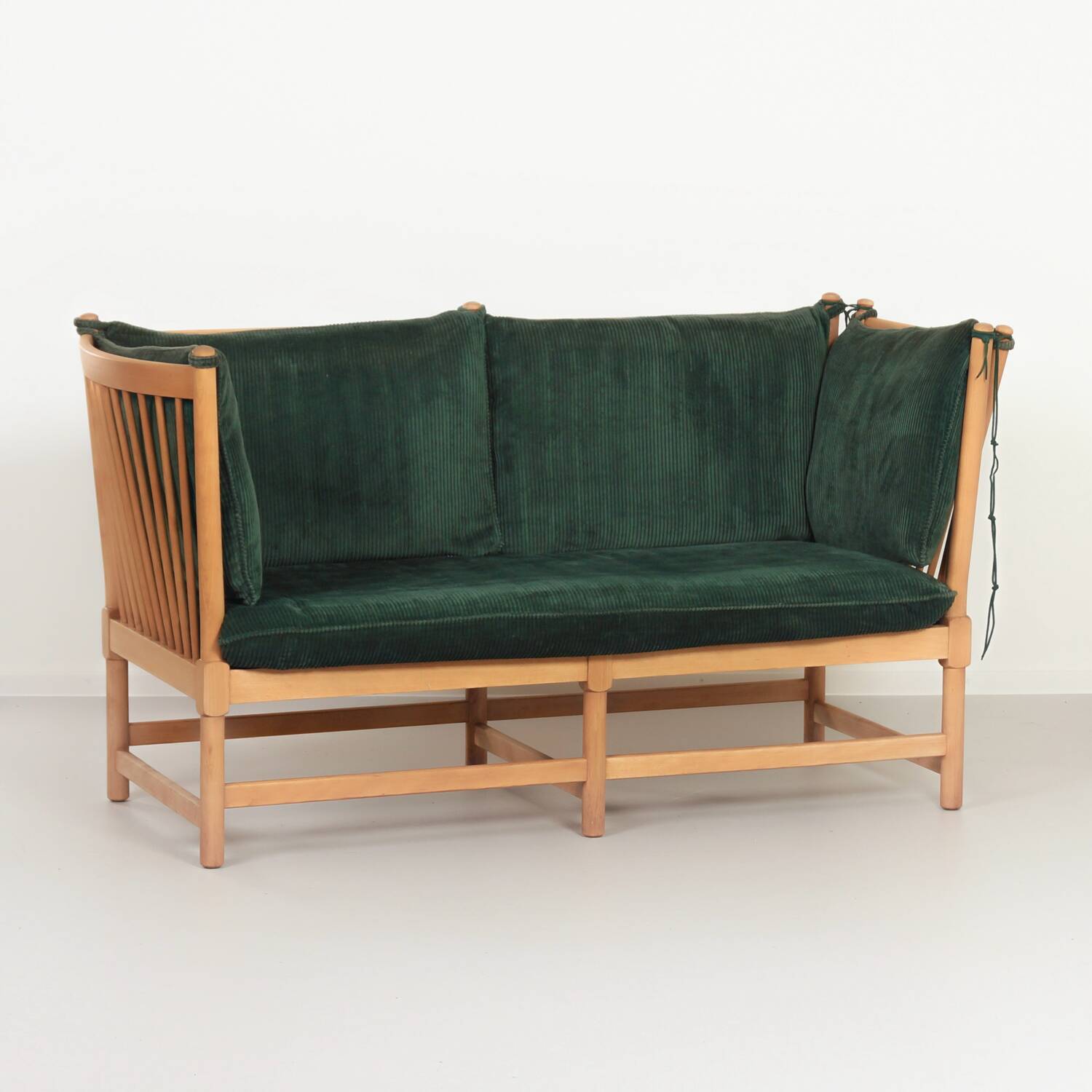 SPOKE-BACK SOFA BY BORGE MORGENSEN FOR FRITZ HANSEN, 1963 | EARLY EDITION
