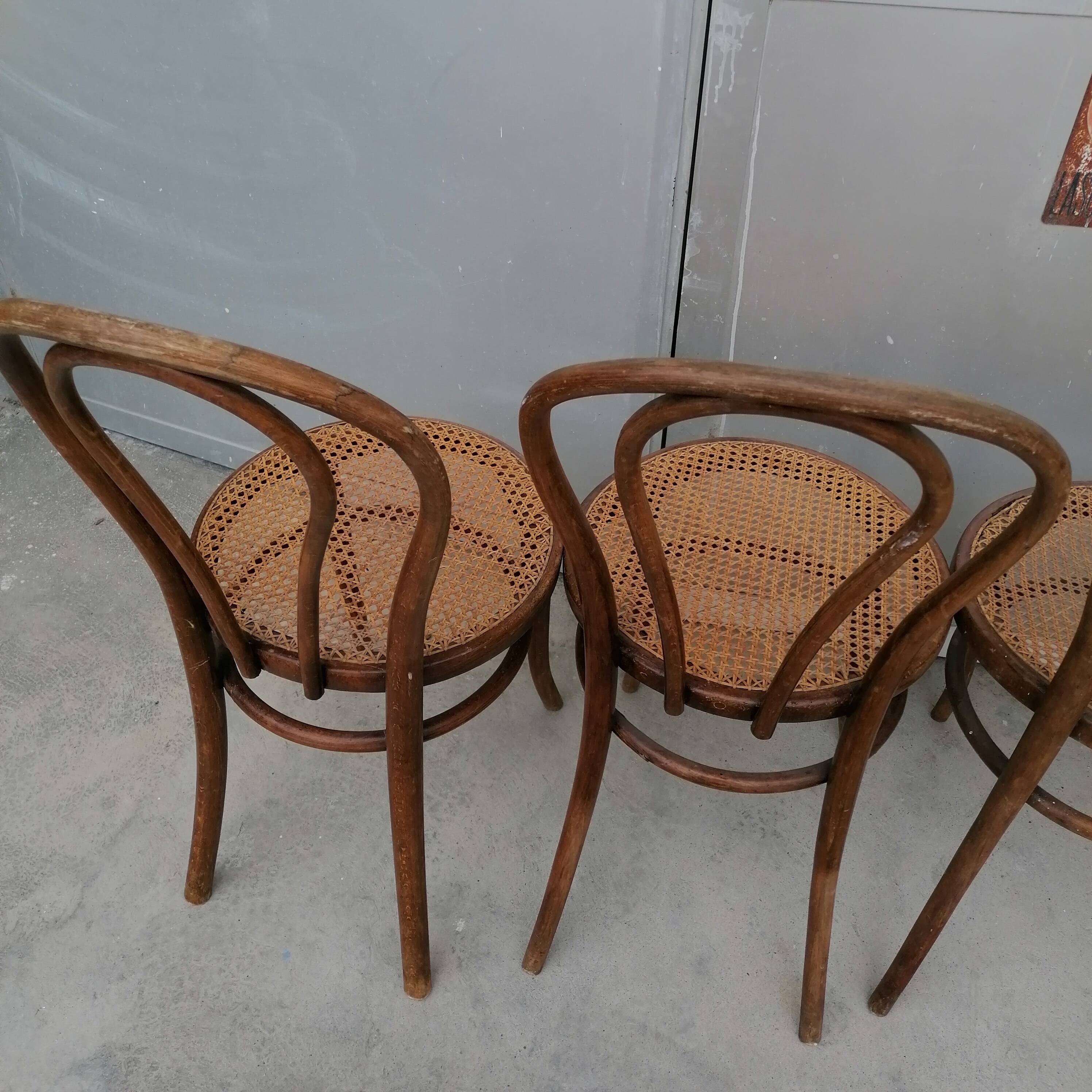 7 Chairs Marche Gebrüder Thonet and Wackerlin & C. original model no. 18