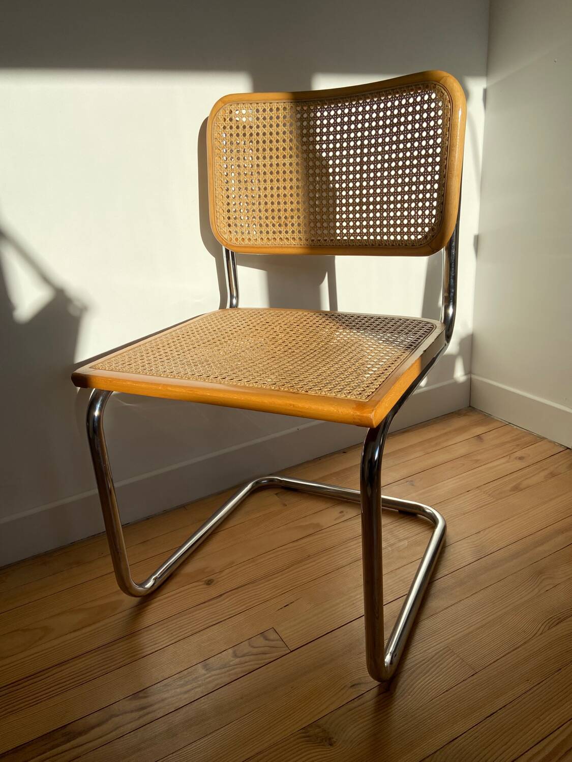 Paire de chaises cannées italiennes design Breuer