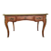 Bureau d'apparat de style Louis XV Dessus de cuir rouge XX siècle