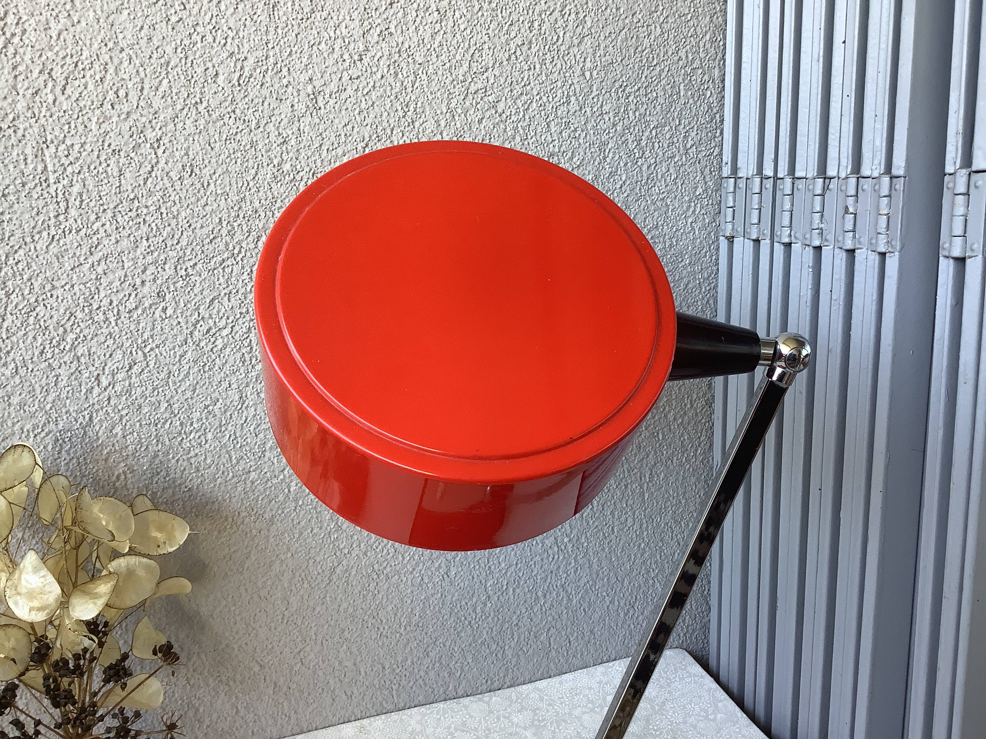 Lampe de bureau métal laqué rouge, Italie 50'