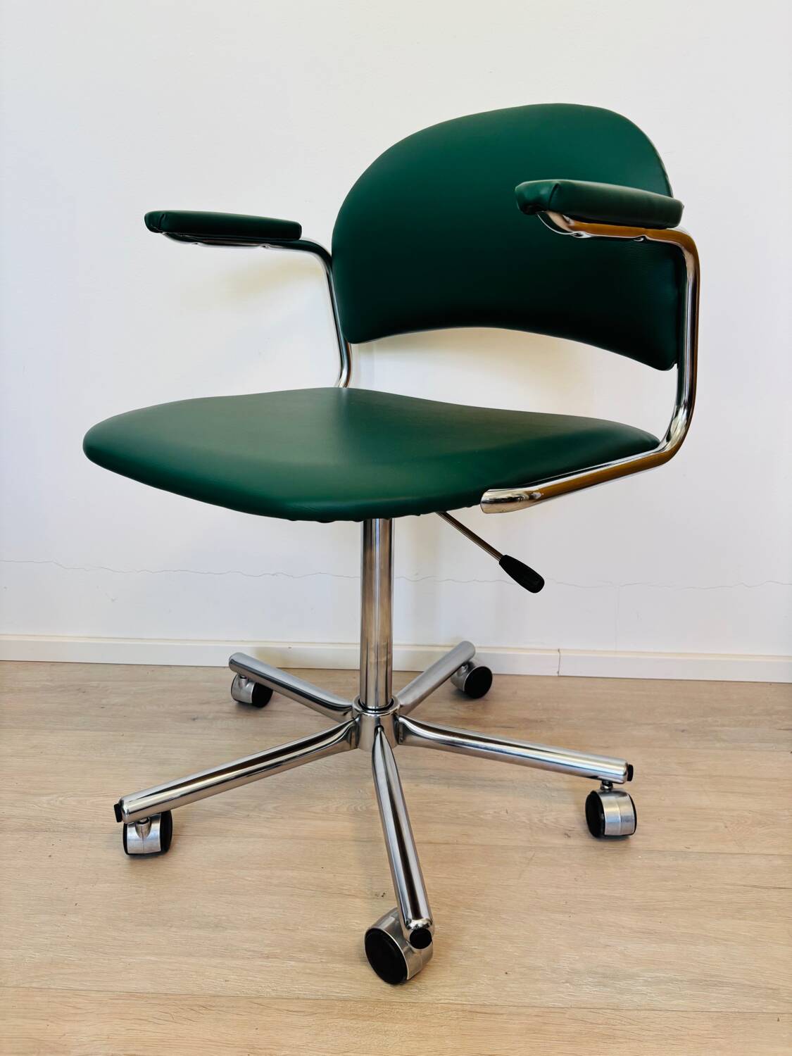 Fully Restored Kovona Green Office Chair from Czechoslovakia 1970’s