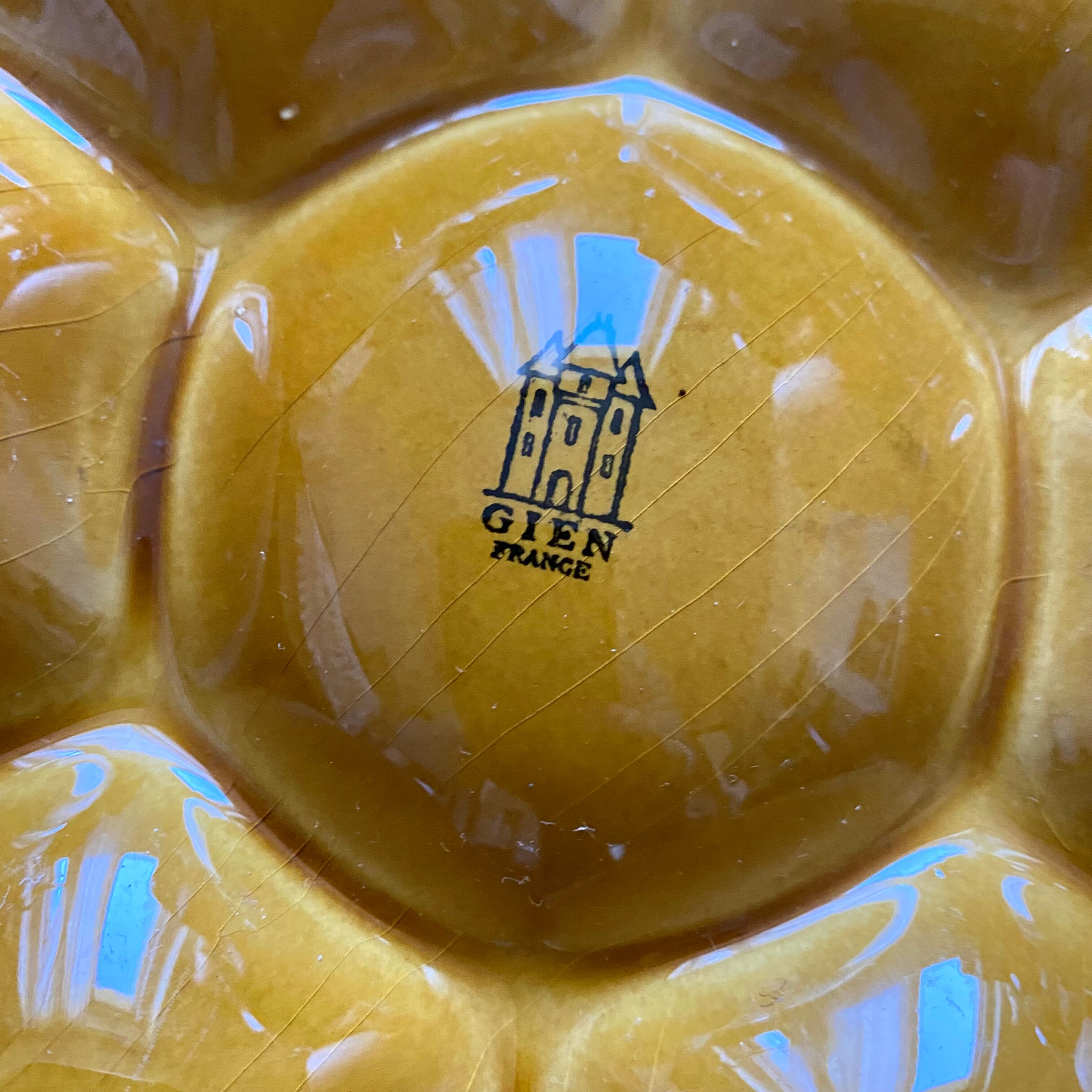 Vintage Gien oyster plates