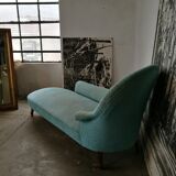 Meridian, velvet bench