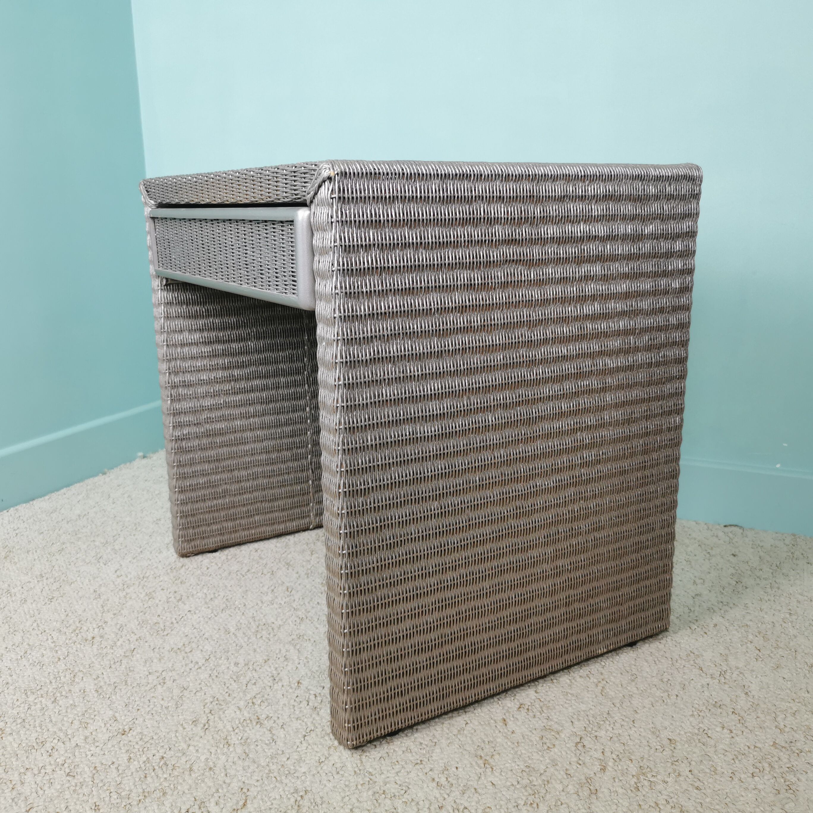 Vincent Sheppard's bedside