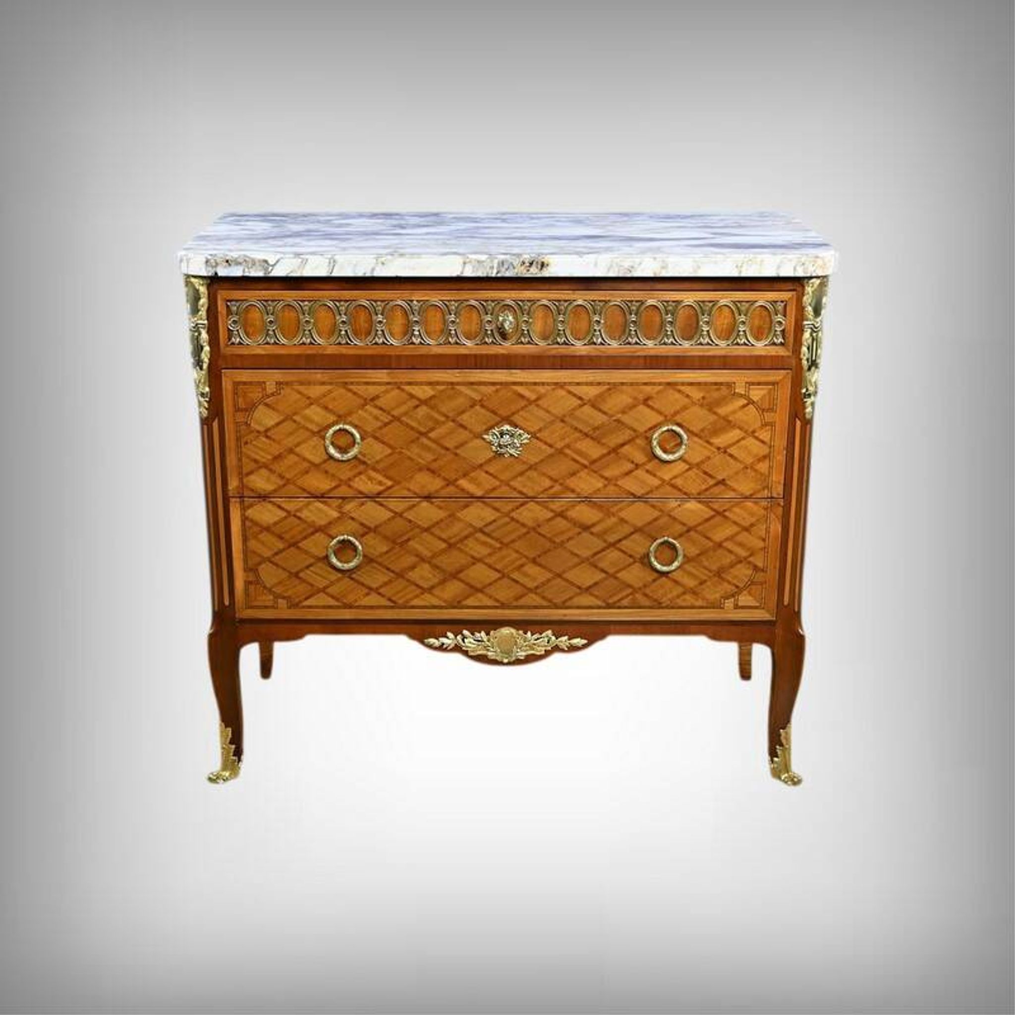 Commode Sauteuse en Marqueterie, style Transition Louis XV Louis XVI – Débu