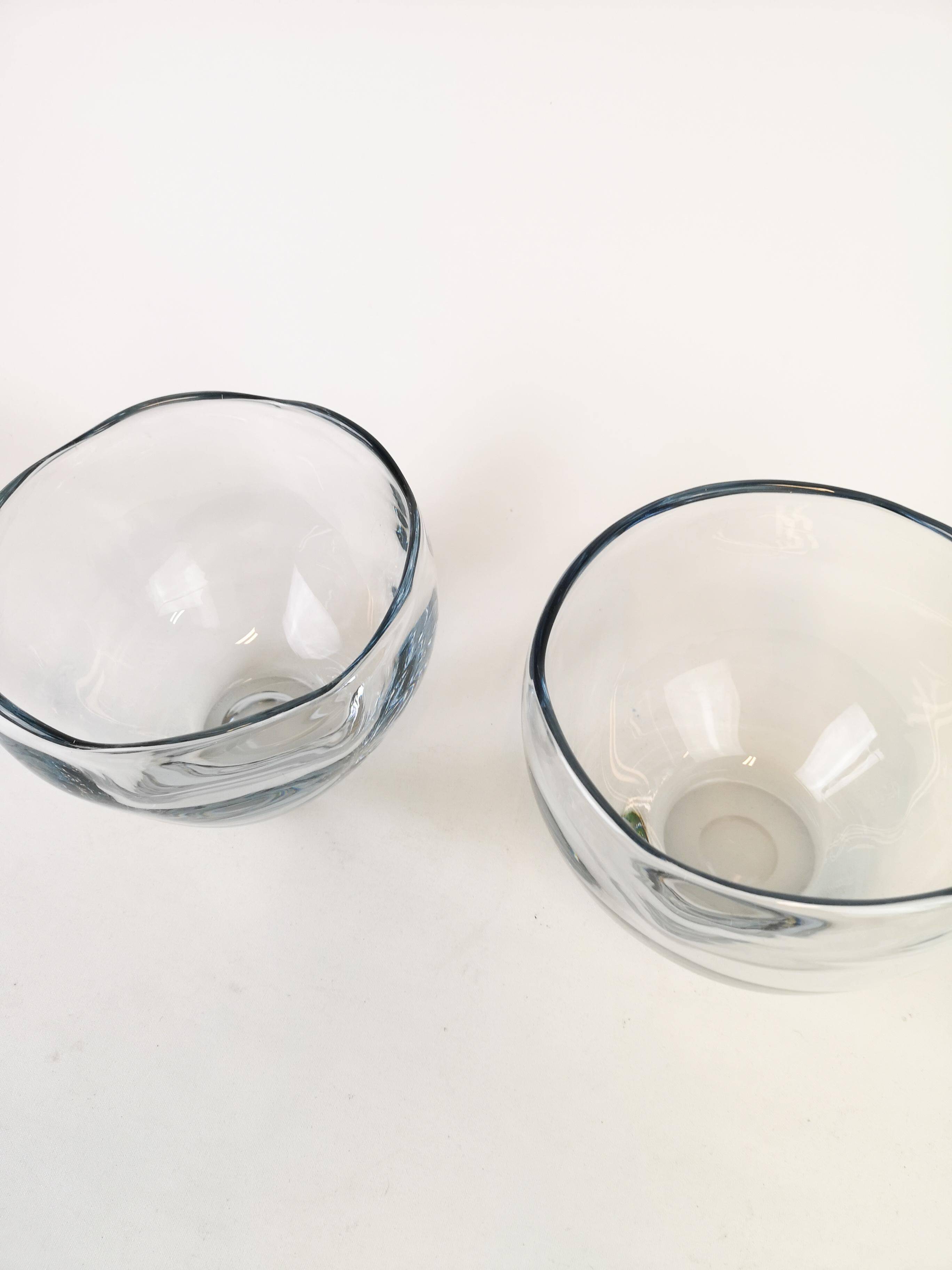 Modern set of 2 crystal bowls by Asta Strömberg, Sweden, 1950s.