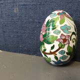 Decorative cloisonné egg