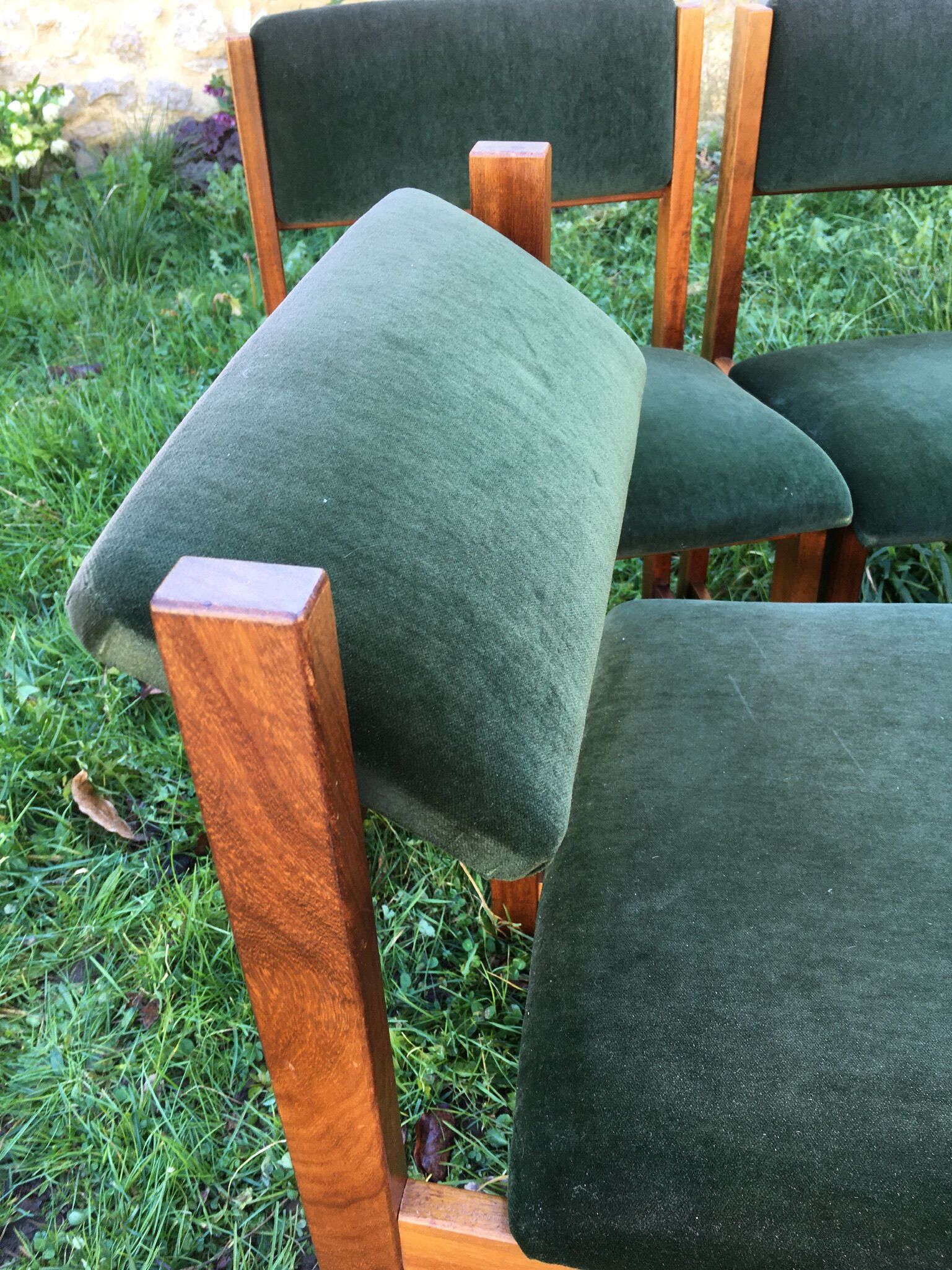 Four chairs with swivel back