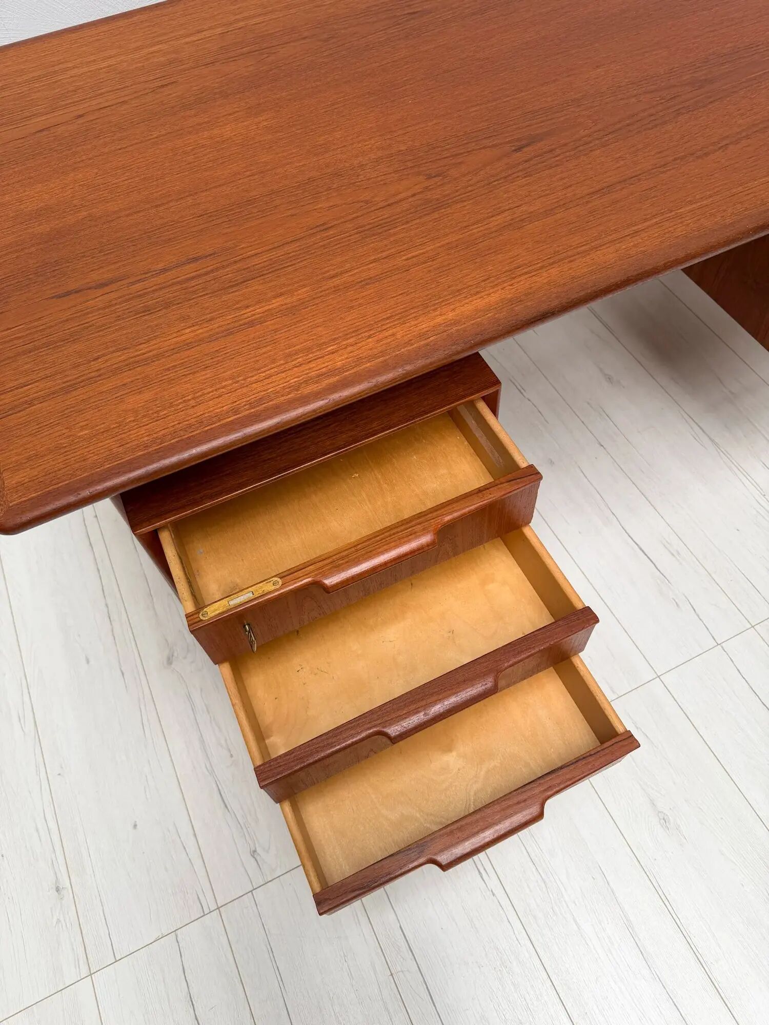 1960s vintage Danish design teak desk model 75 by Gunni Omann for Omann Jun