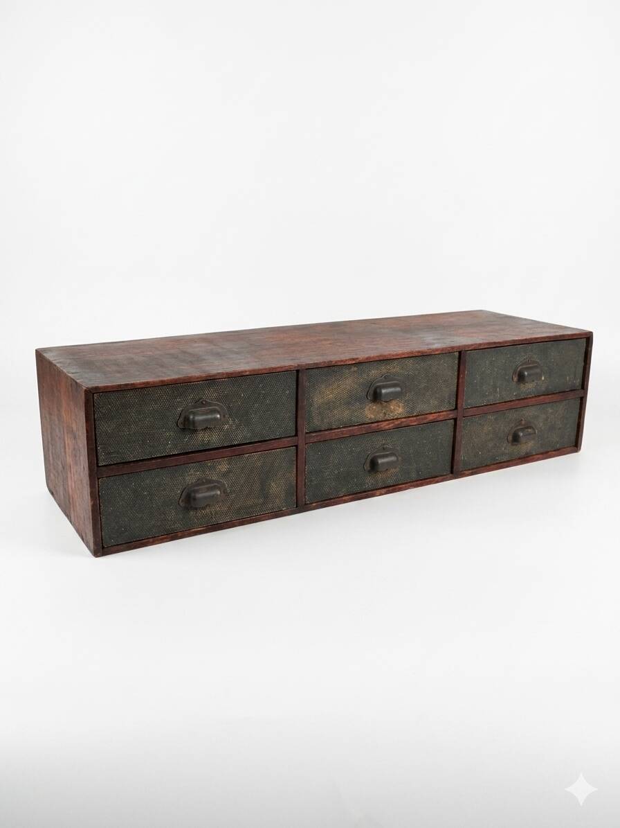 Antique workshop drawer unit from the 1920s.