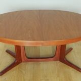 Scandinavian style oval table in central foot with extensions