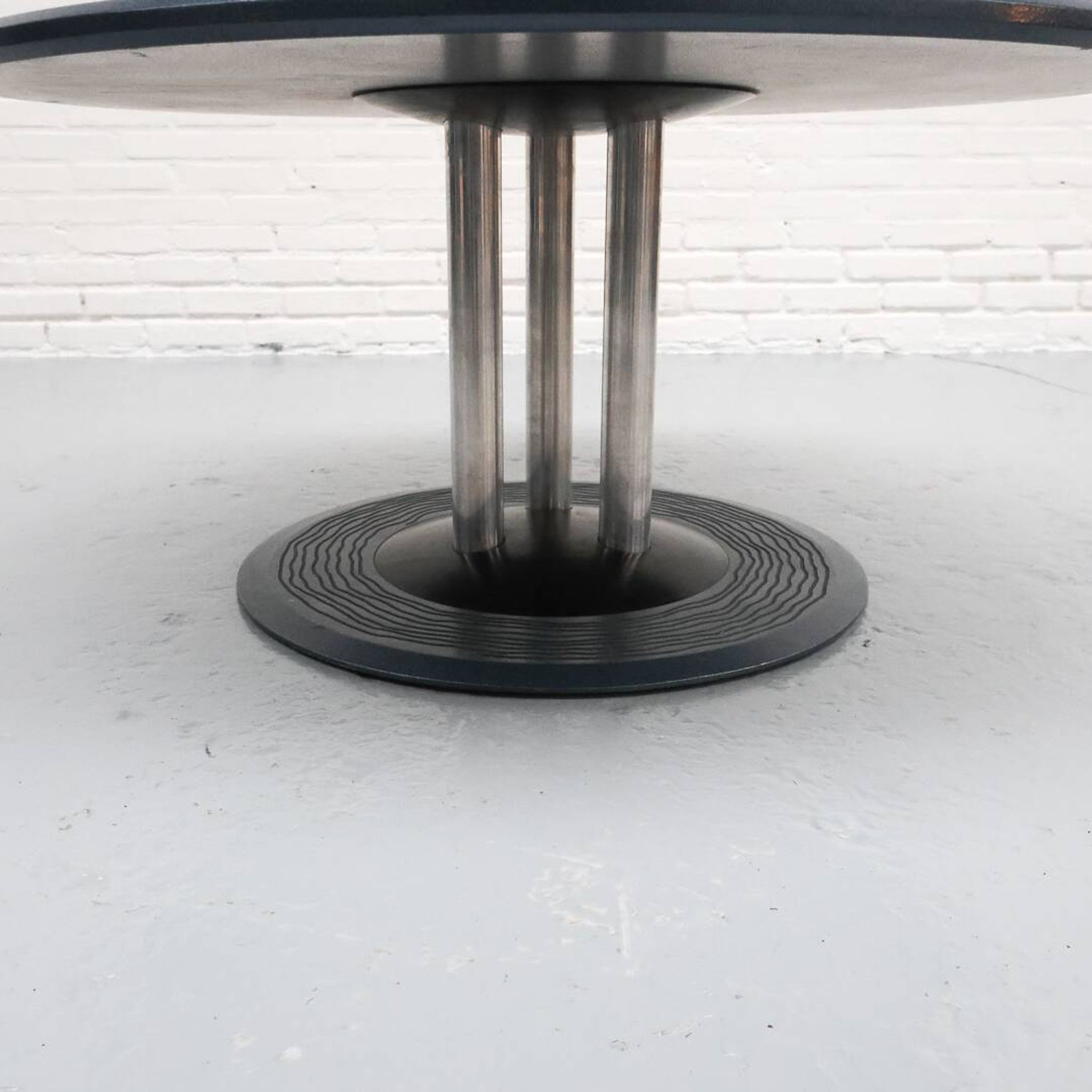 Table basse postmoderne Trias par Hugo de Ruiter pour Leolux 1980