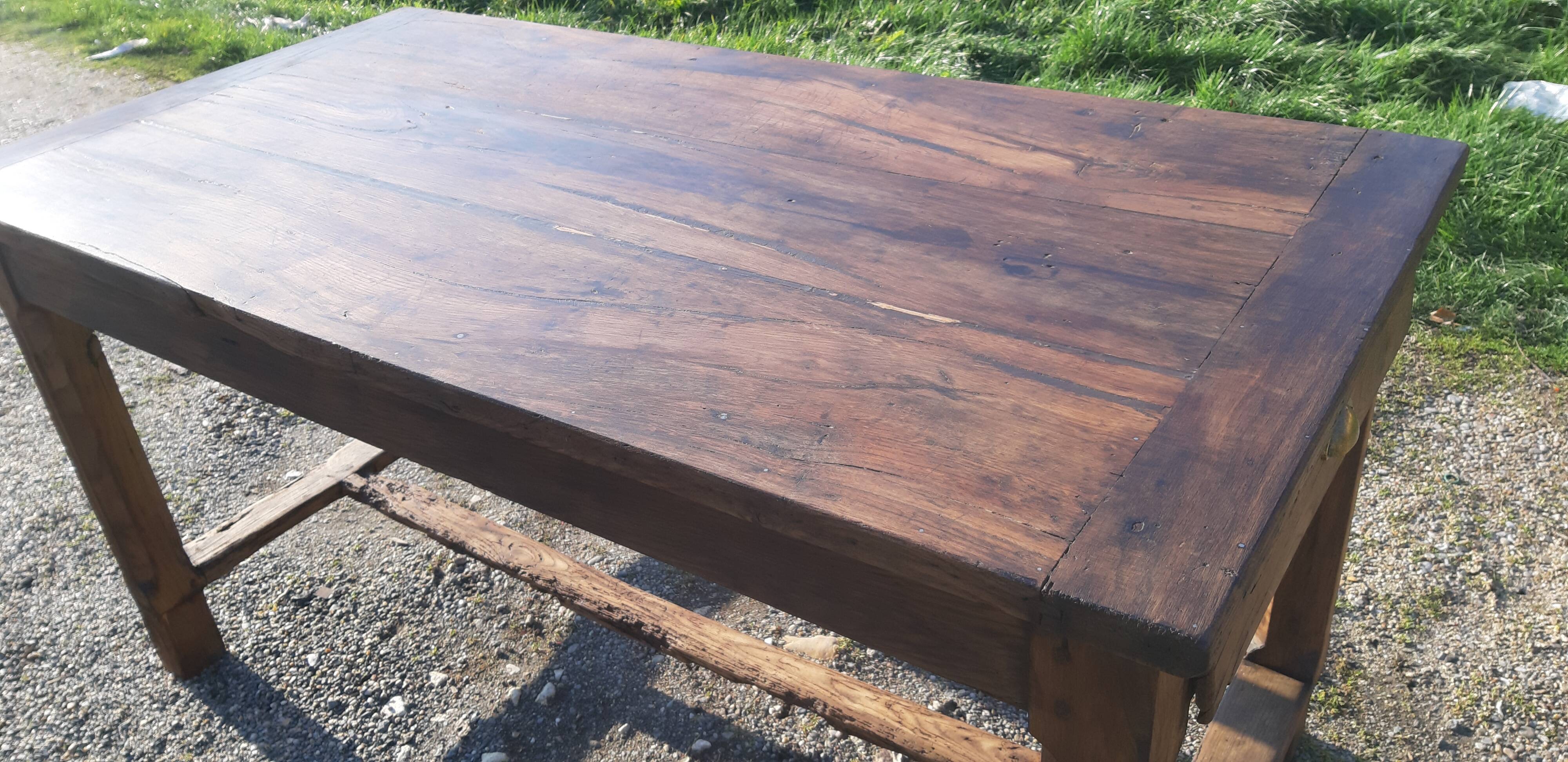 Country farm table xixth in chene, 2 drawers