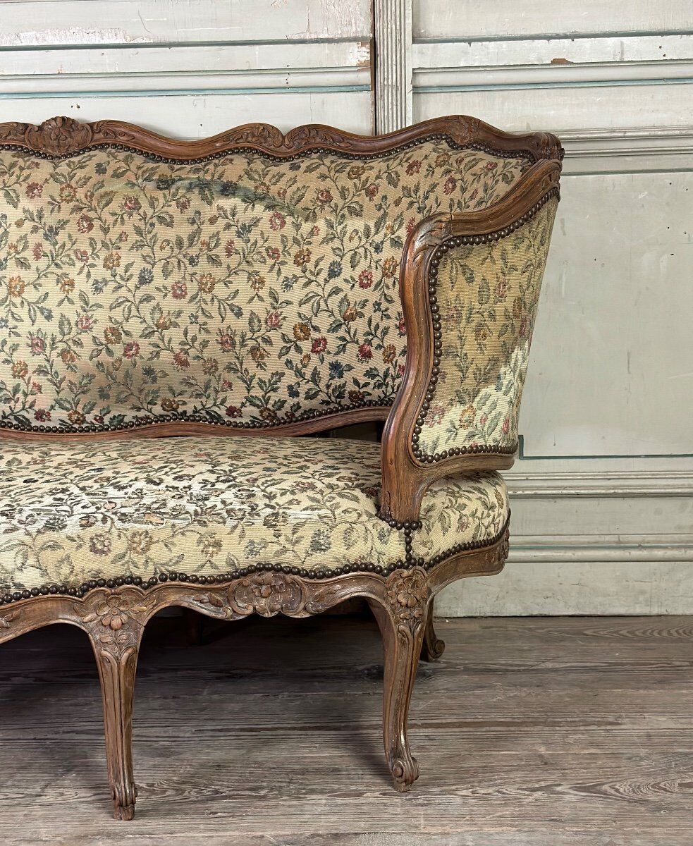 Louis XV carved wood basket seat, 18th century