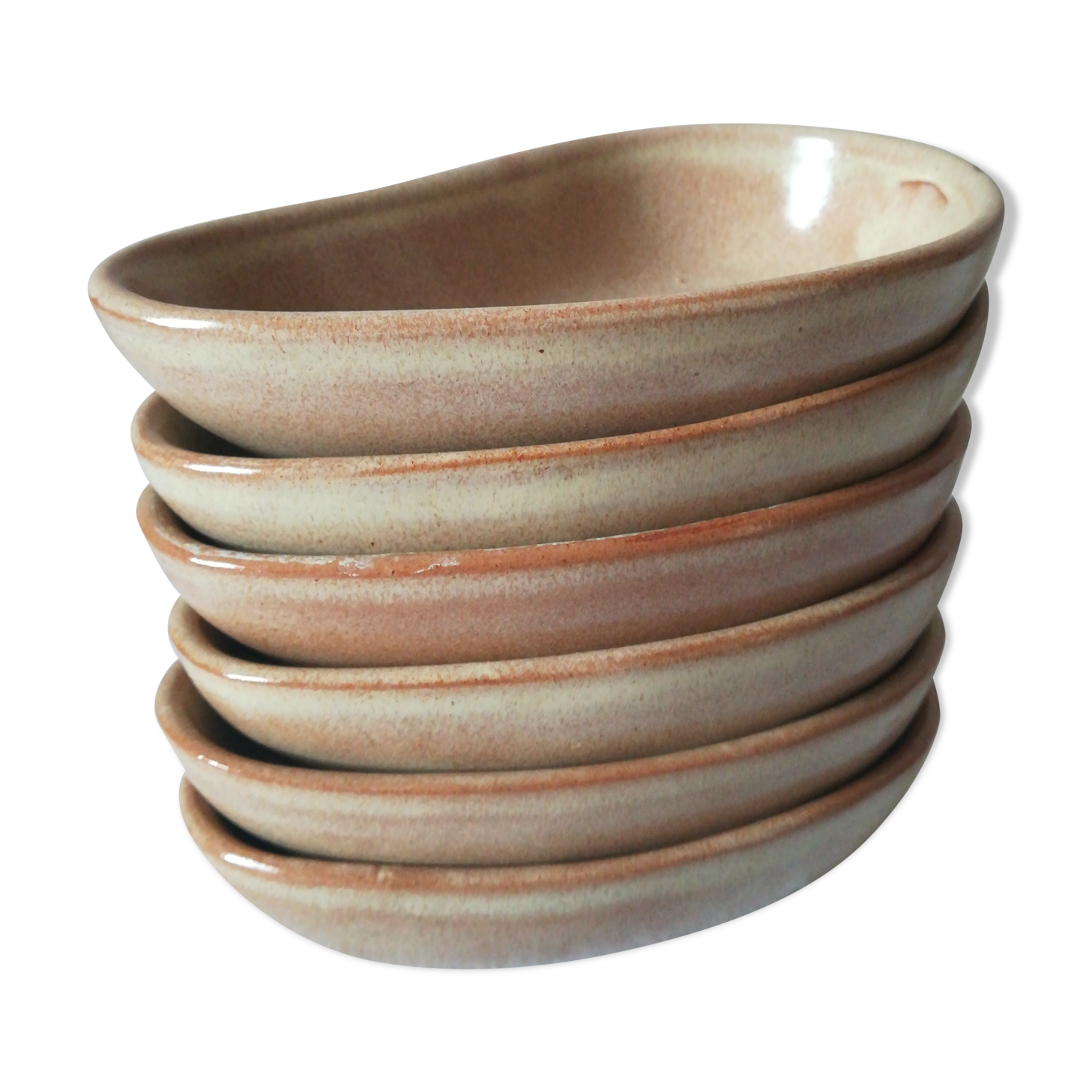 Service's lawyer or aperitif in sandstone