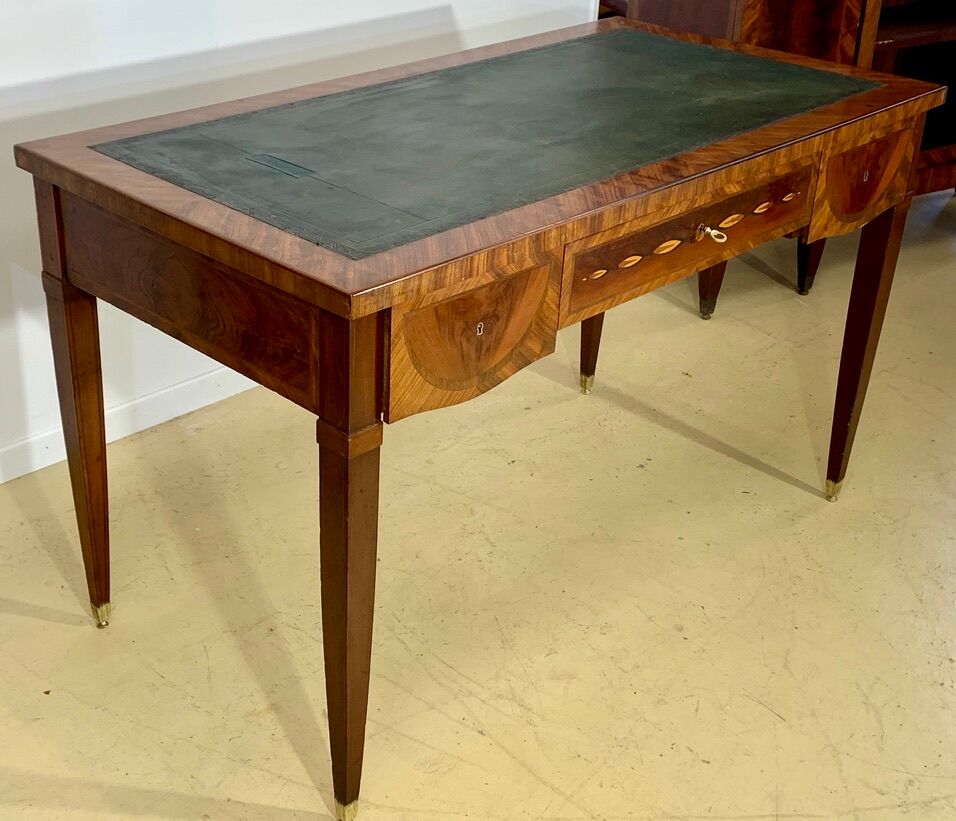 Office Art Deco period 1925 in veneer of precious wood