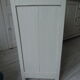 Buffet parisien vintage patiné gris perle, plateau bois.