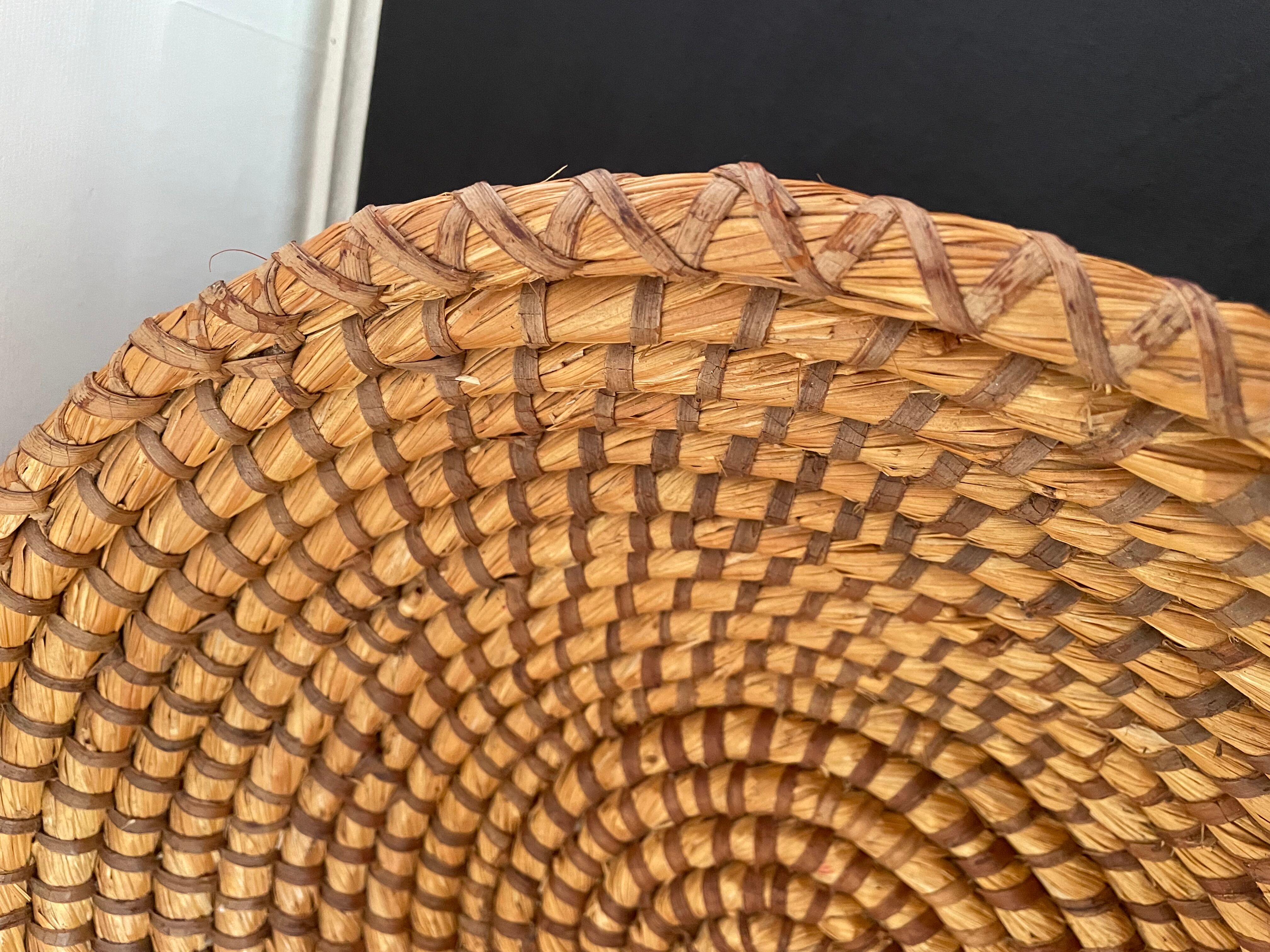 Woven straw basket