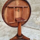 Antique table round dining table 19th century tilt top table