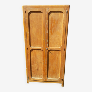 Armoire parisienne vintage à relooker