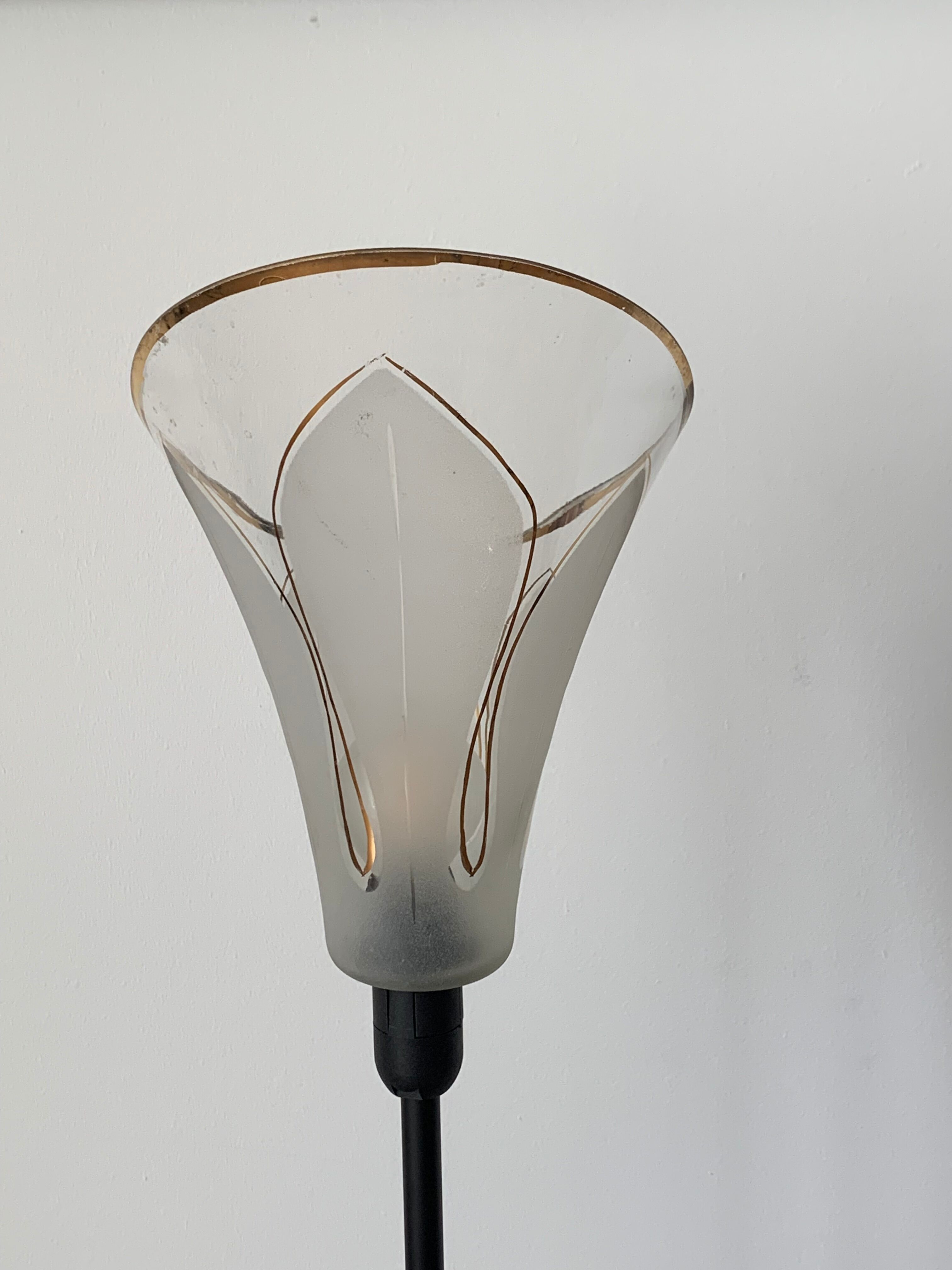 Glass lamp in the shape of an arum, art deco