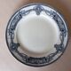 Assiette plate en terre de fer "Médaillon" bleu de St Amand et Hamage
