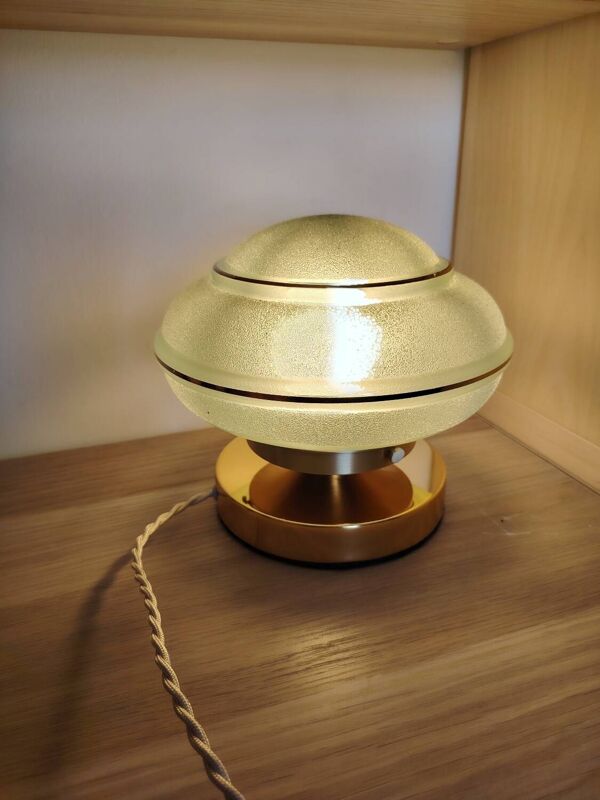Lampe tactile Globe vert texturé givré