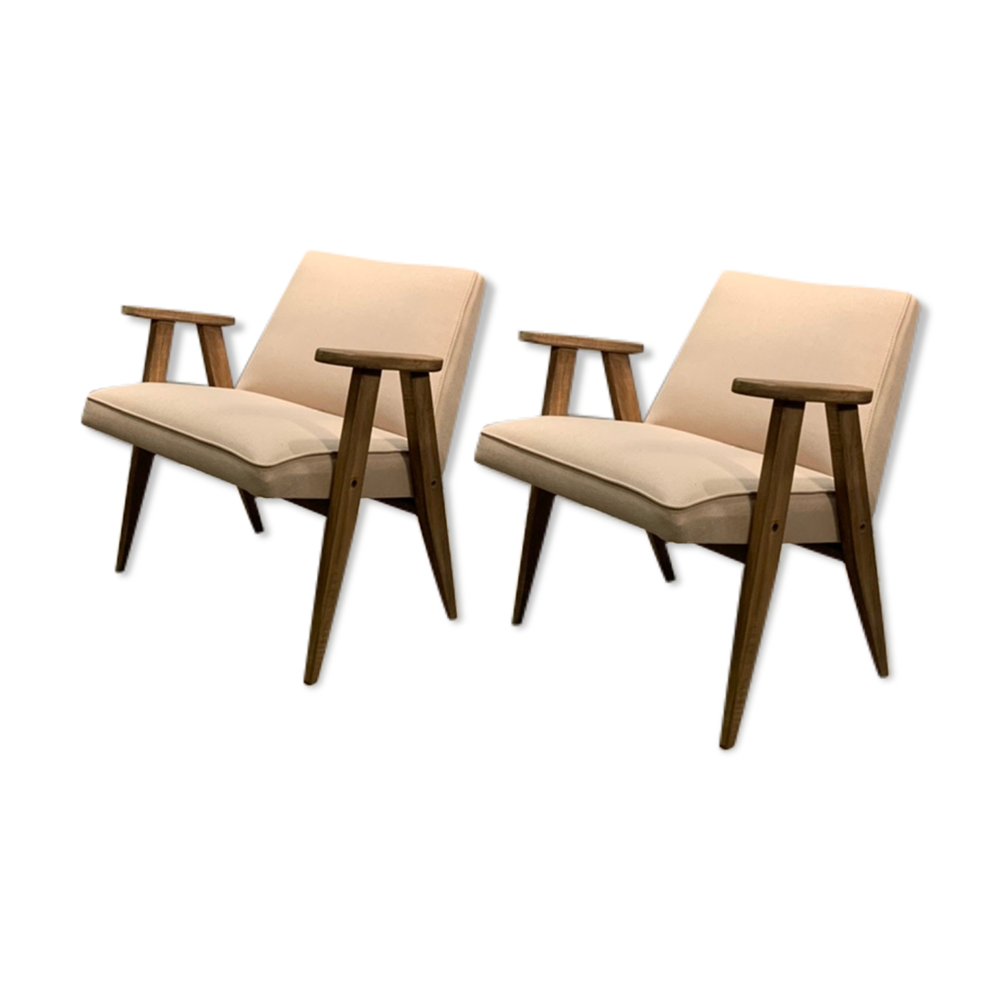 Paire de fauteuils conçus par Józef Chierowski 60