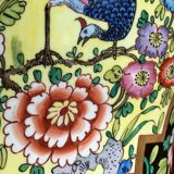 Chinese vase with lid (potiche)