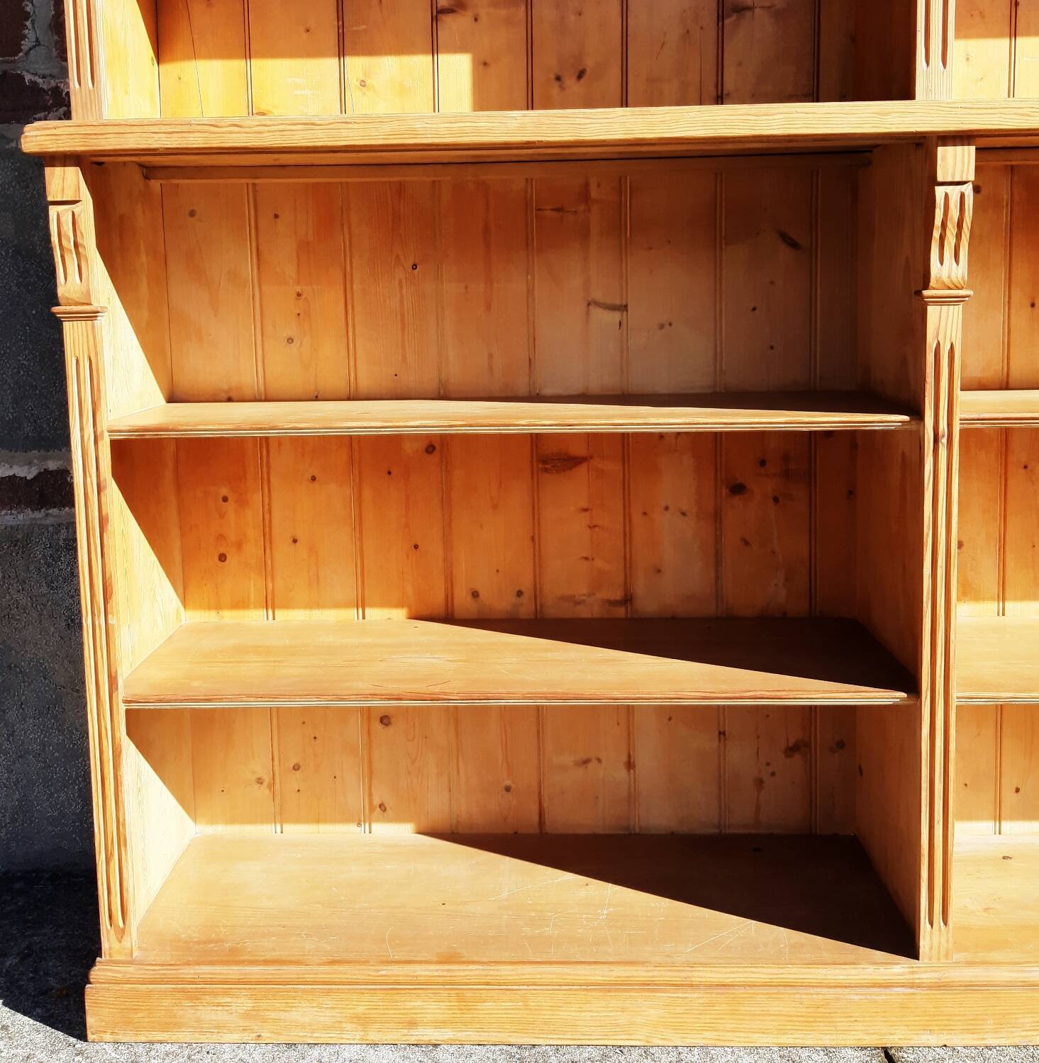 Pine bookcase (251 x 49 x height 288 cm)