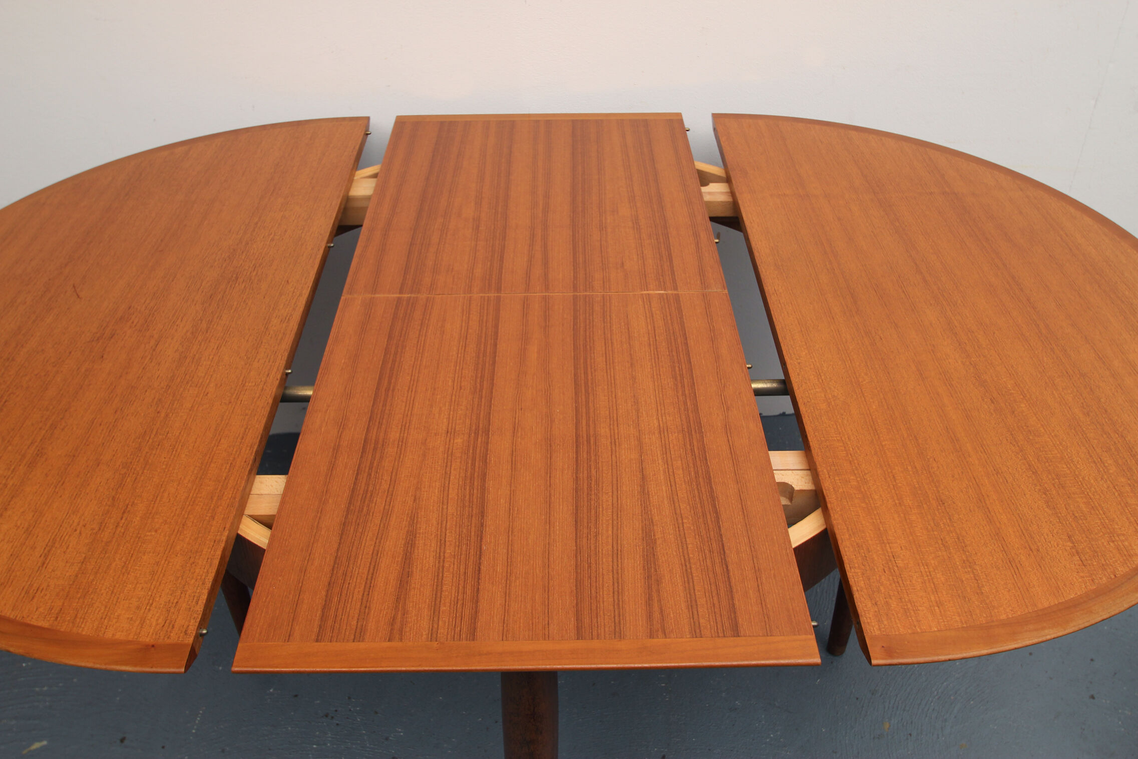 Dining table from Lübke in teak 60