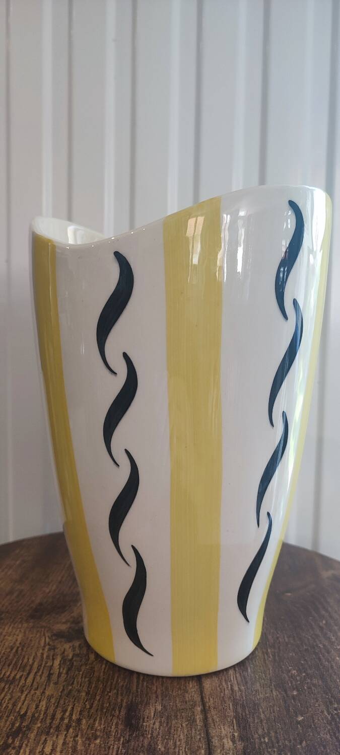 Vase faïence Saint Clément France années 60