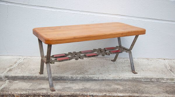 Table basse bois avec structure fer forgé, table d'appoint, bout de canapé, table vintage