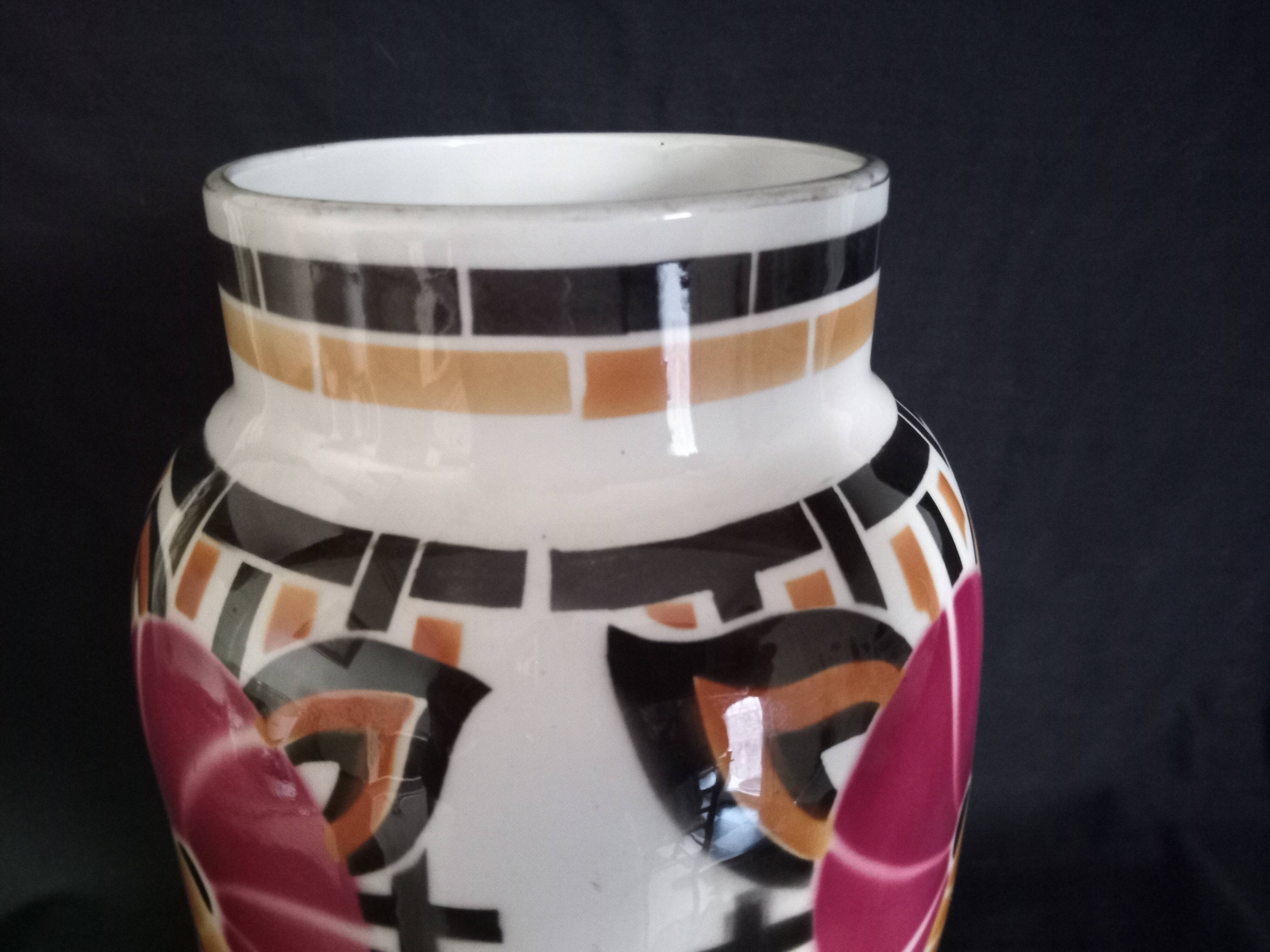 Keller & Guérin Luneville - Art Deco vase model "Pergola"