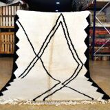 Beni Ouarain Moroccan Berber rug with black diamonds 238 x 160 cm new