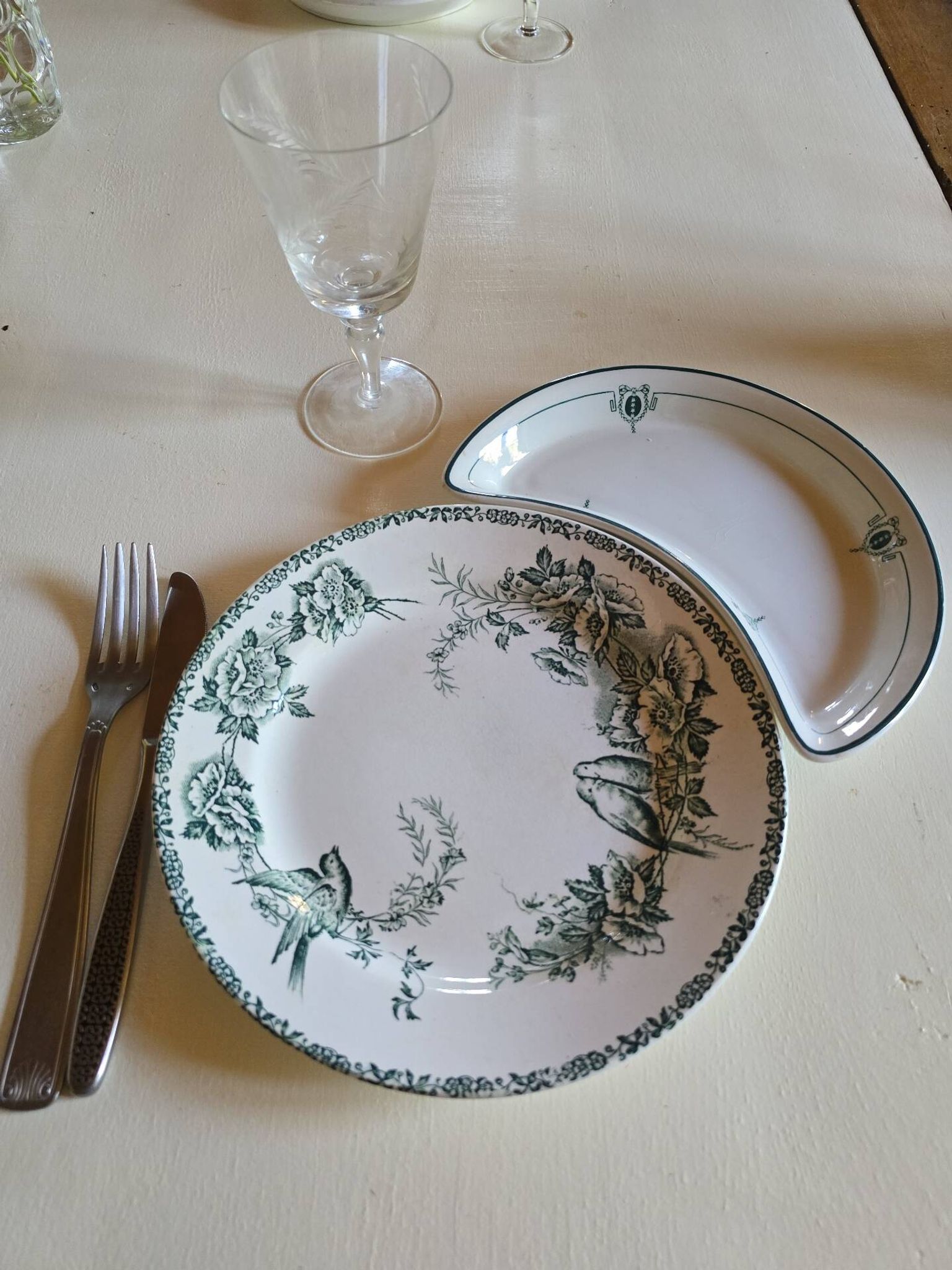 Salad plates in croissant English earthenware